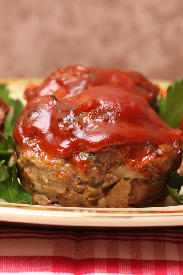 meatloaf muffin with ketchup 