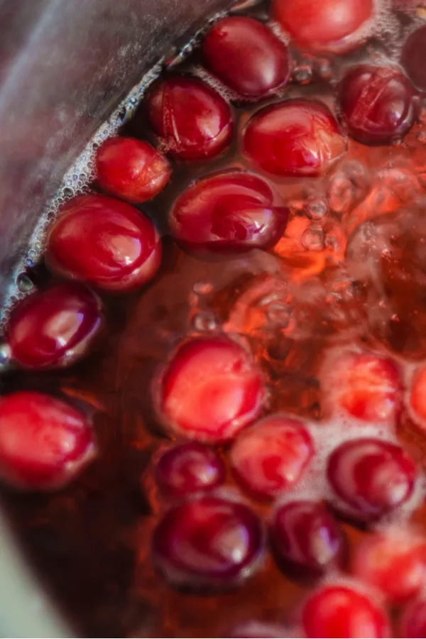 boiling berries 