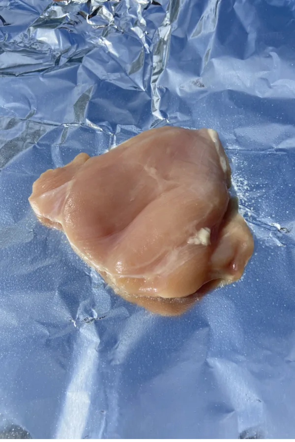 chicken breast on foil 