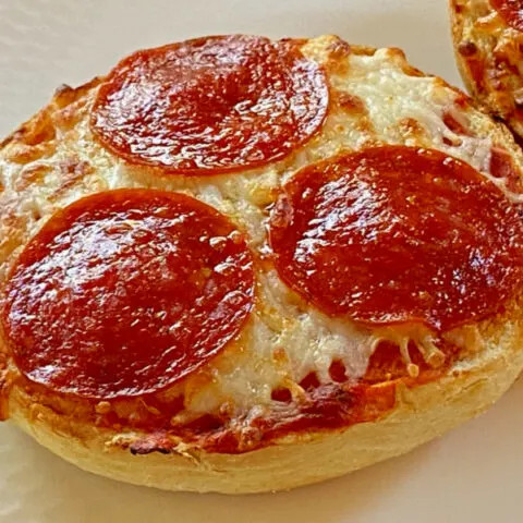 air fryer pizza bagels