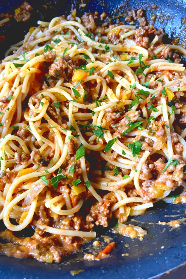 spaghetti in skillet 