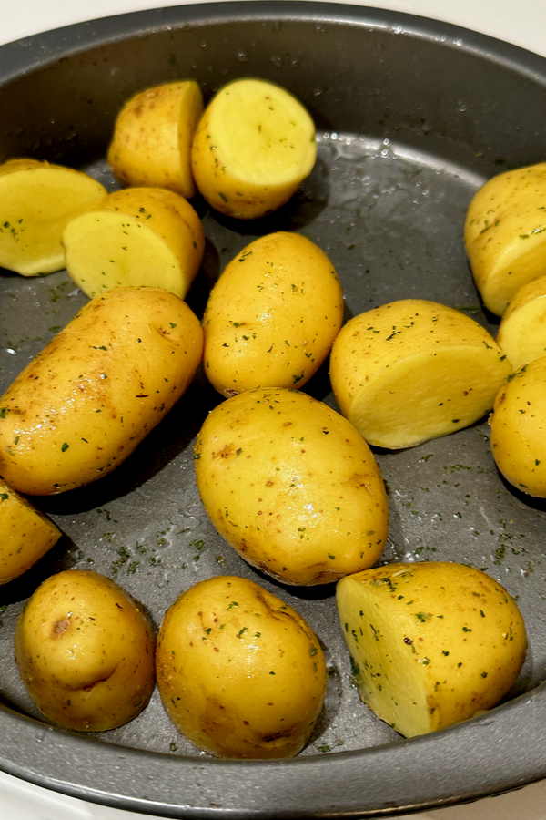 roasting potatoes 