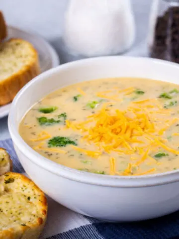 broccoli cheddar soup and garlic bread