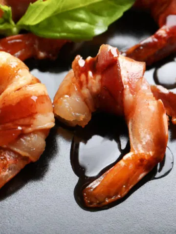 baked bacon wrapped shrimp