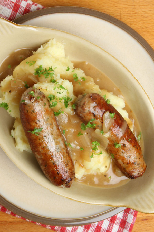 sausage and mashed potatoes 