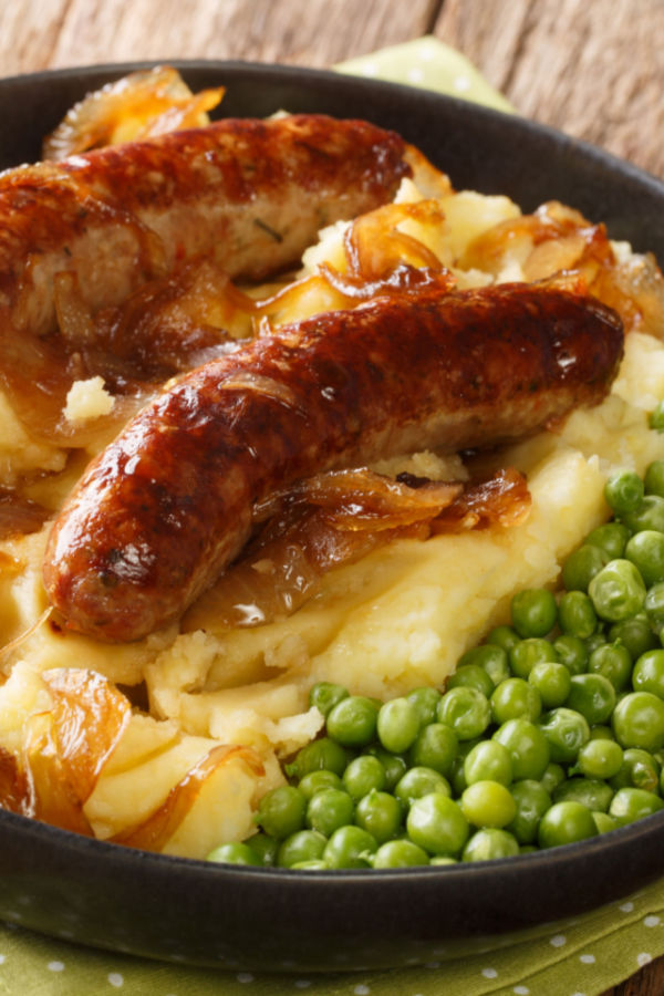 bangers and mash with peas