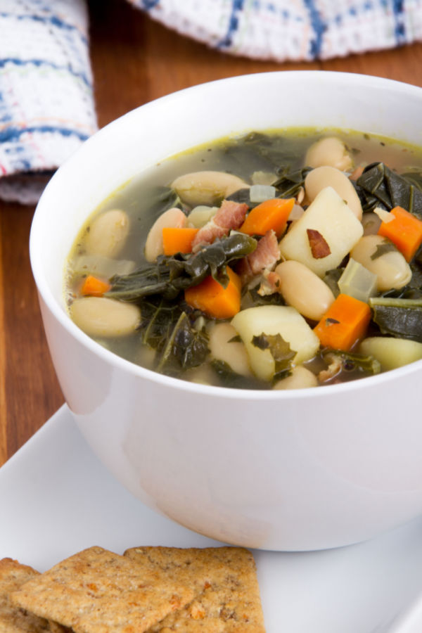 white bean and kale soup