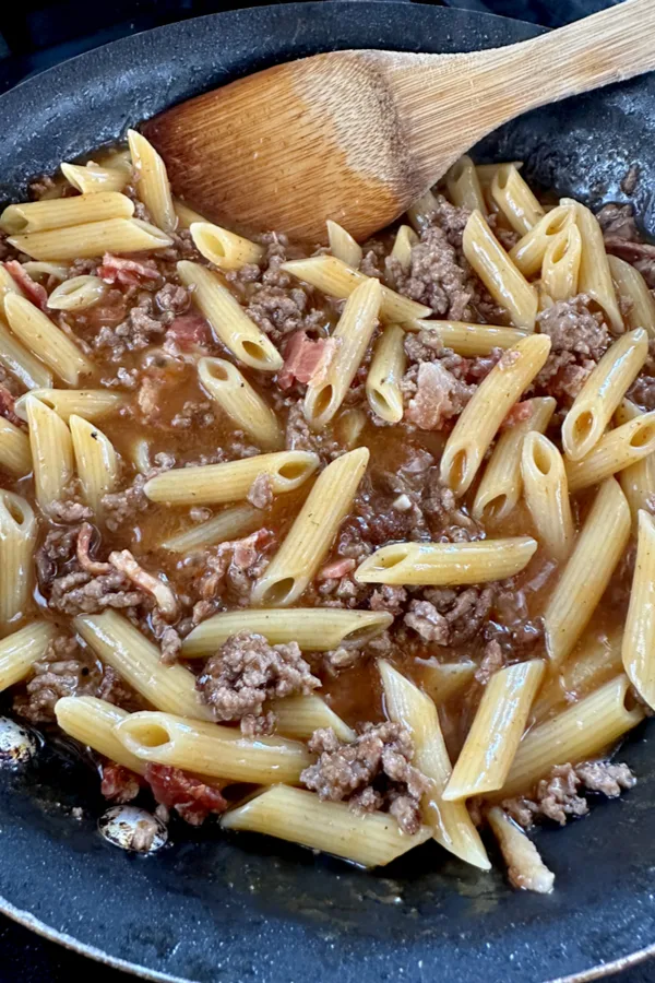 penne pasta with ground beef 