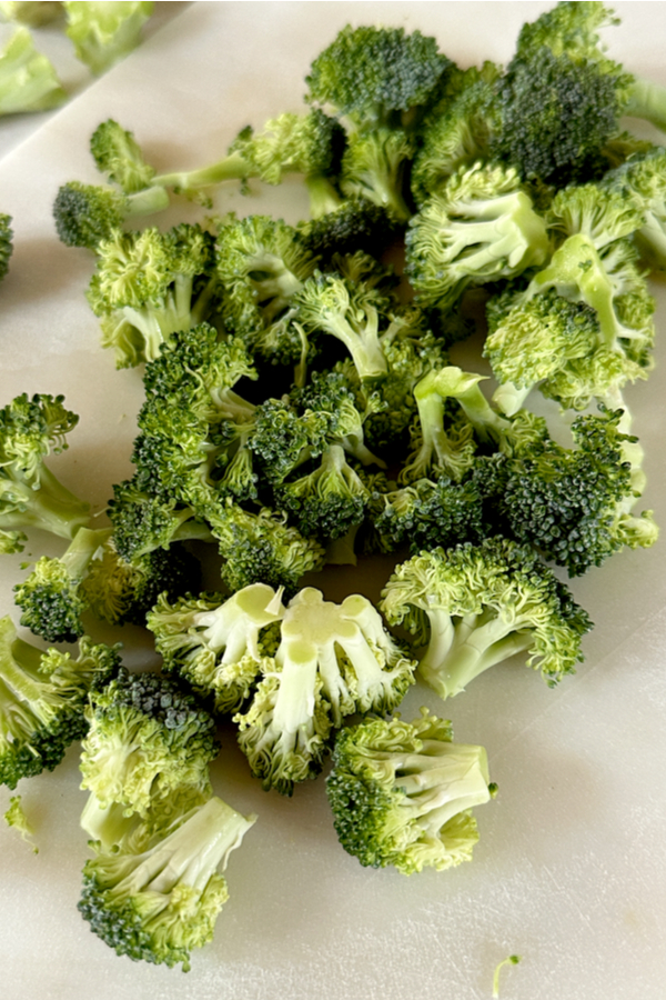 chopped broccoli florets 