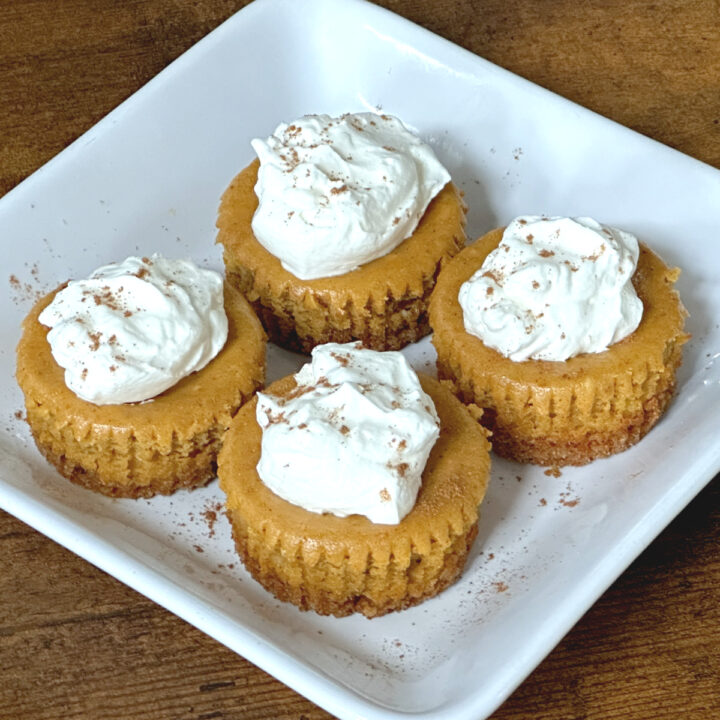 mini pumpkin cheesecakes