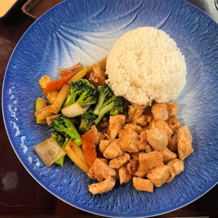 hibachi chicken and vegetables and rice