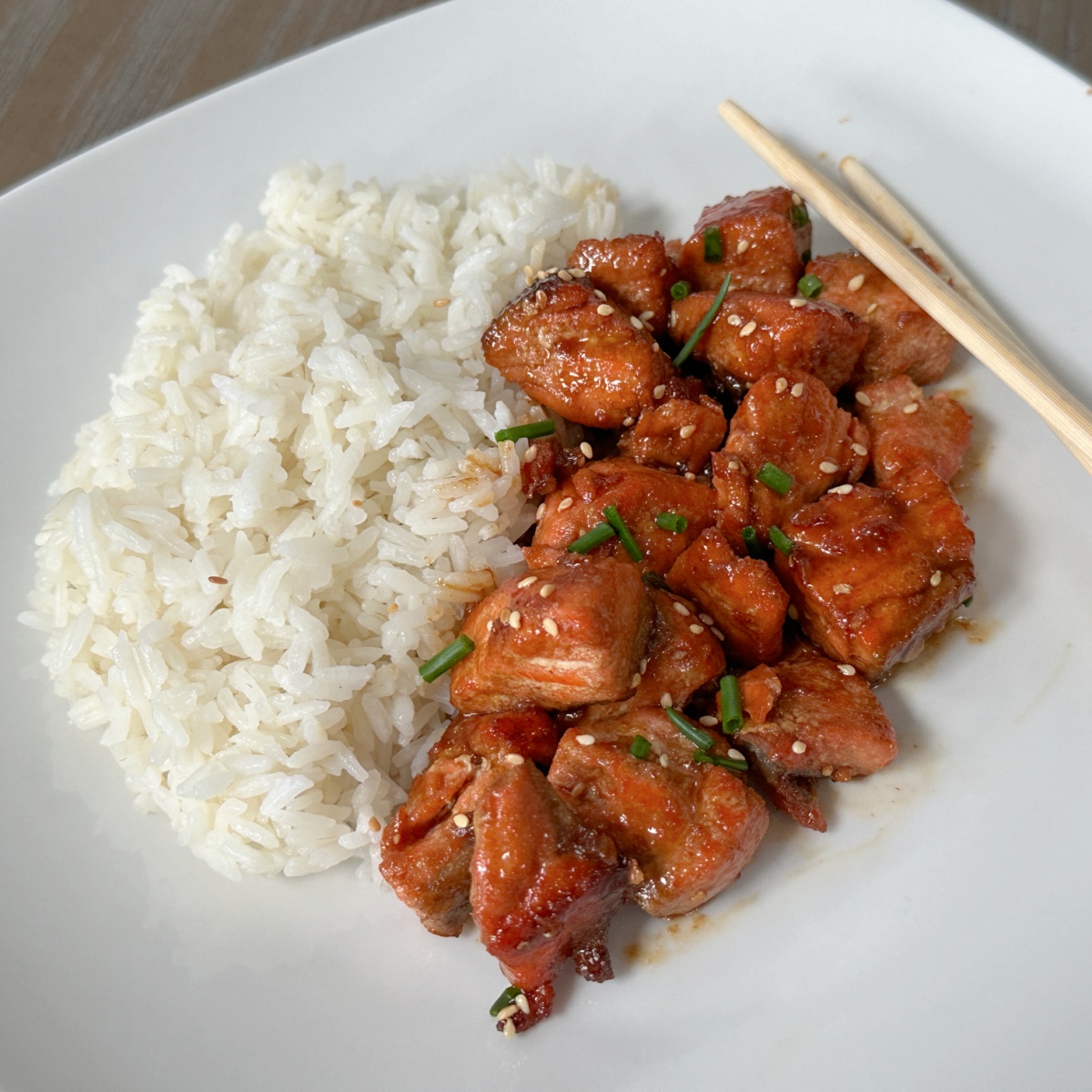 Honey Garlic Salmon Bites Recipe - icook for two