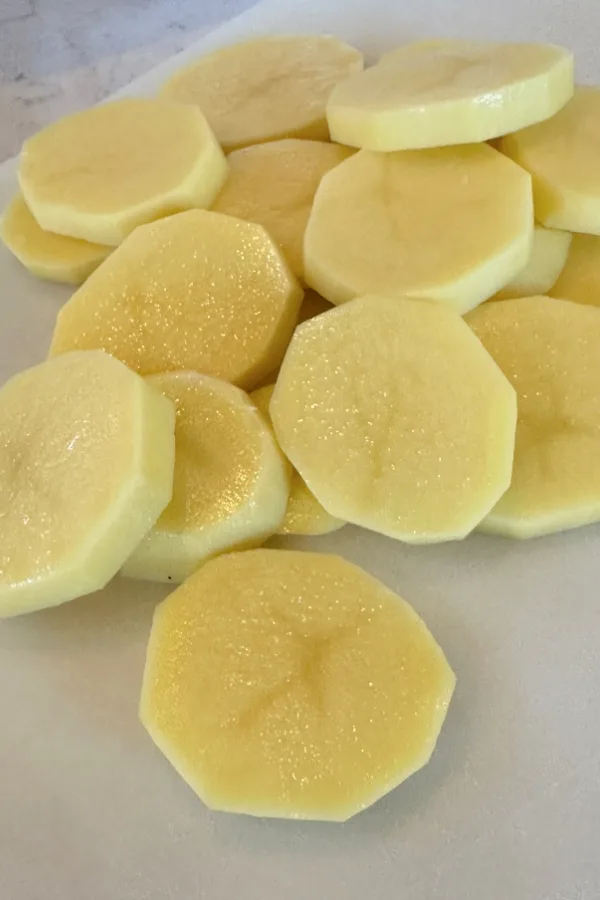 sliced potatoes 