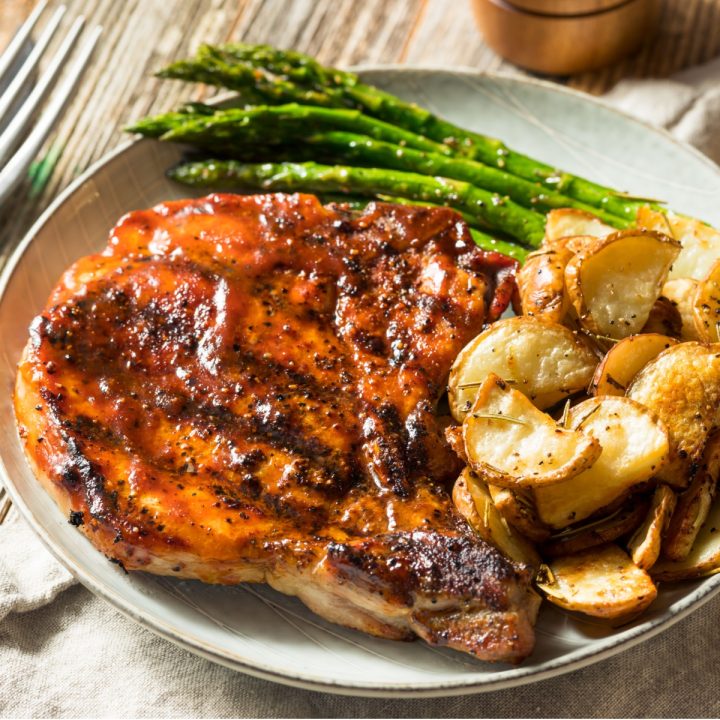 grilled barbecue pork chops