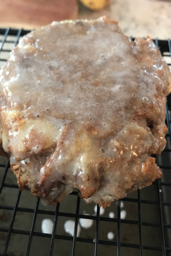 icing on apple fritter