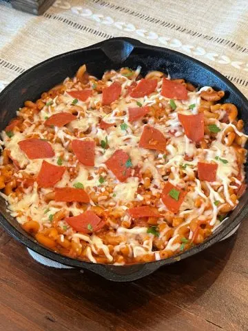 pizza pasta skillet