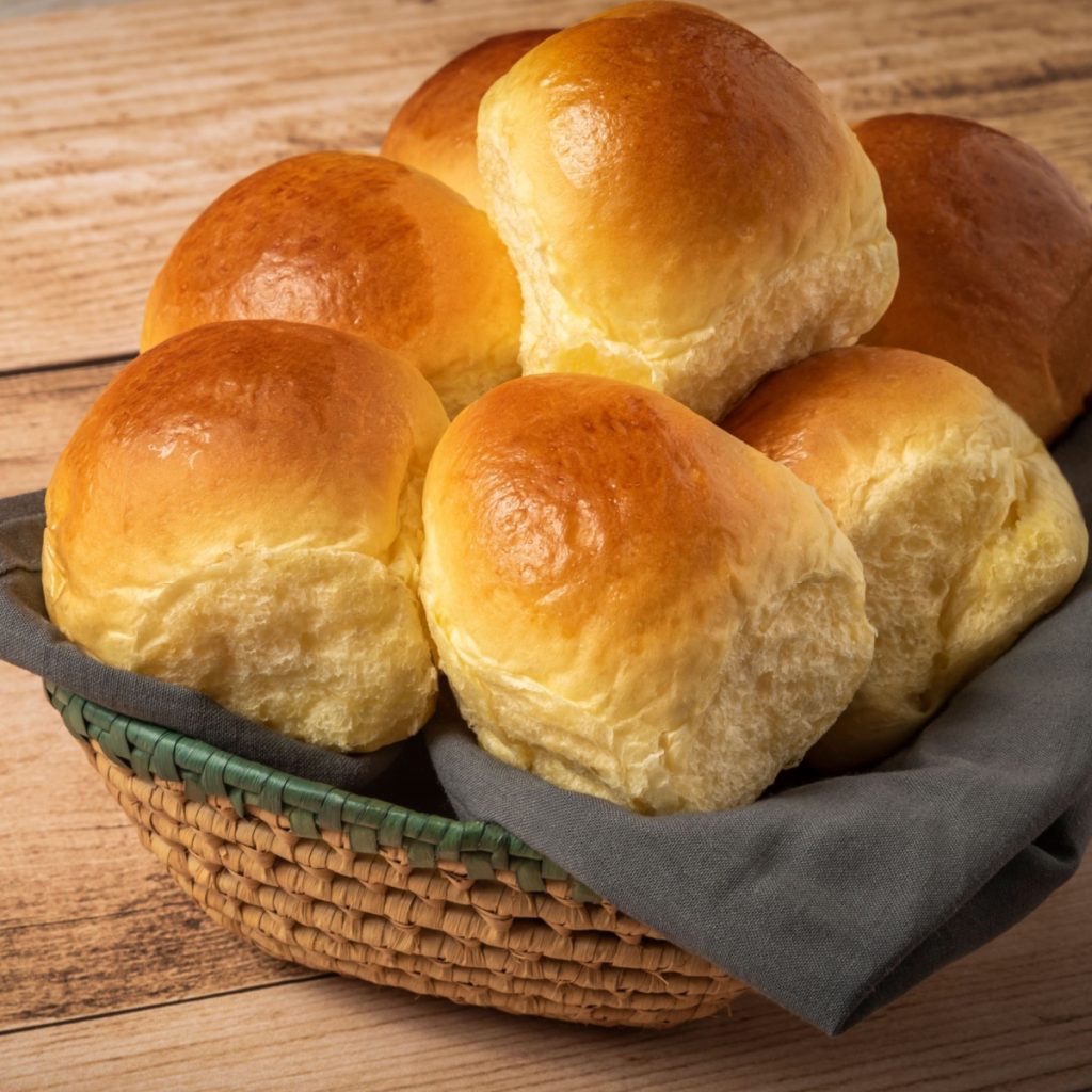 no yeast dinner rolls