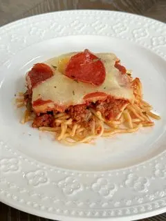 spaghetti pizza casserole