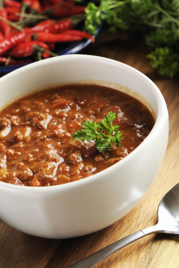 bowl of crock pot chili