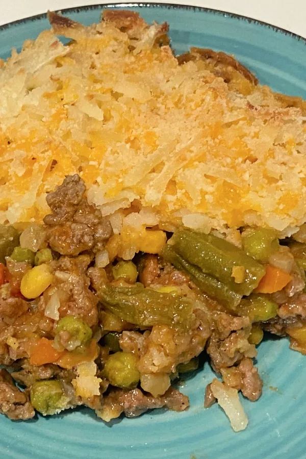 plate of shepherds pie 