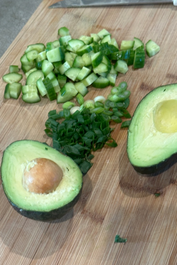 avocado cucumber green onion
