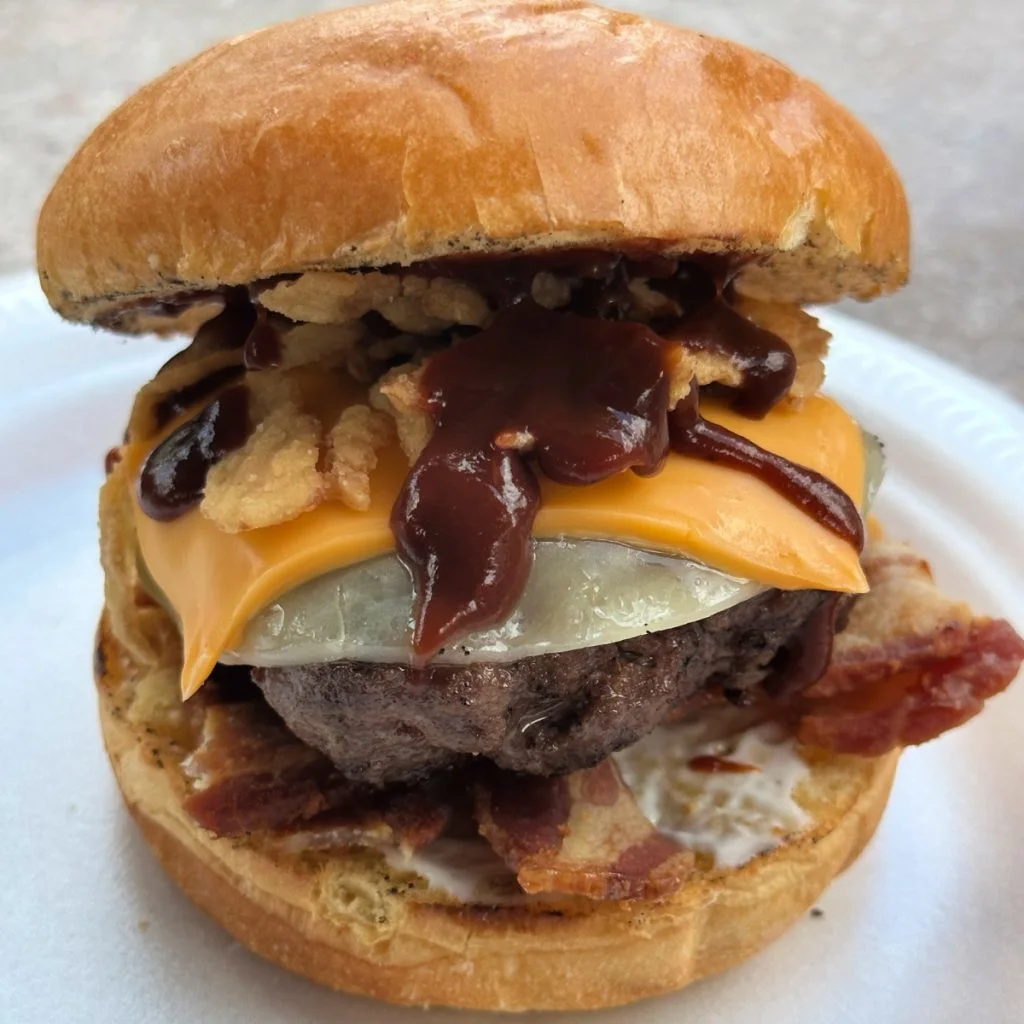 ultimate barbecue bacon cheeseburger