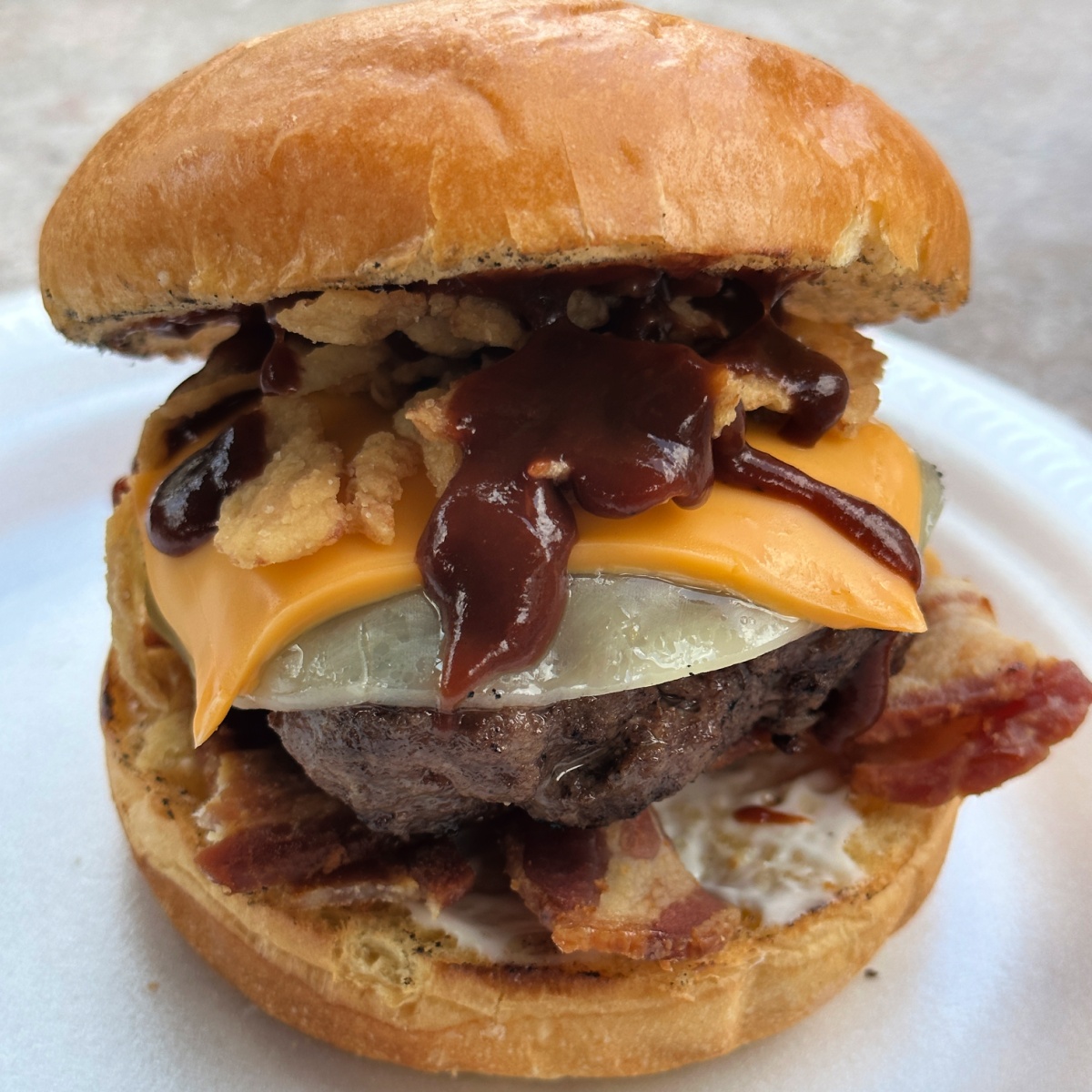ultimate barbecue bacon cheeseburger