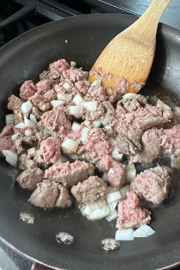 ground sausage and onion 