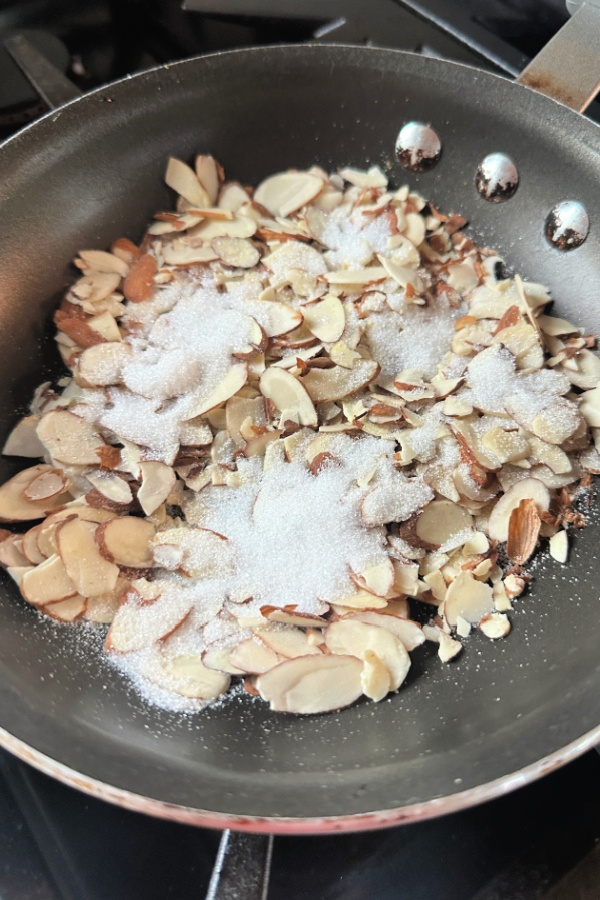toasting almonds with sugar
