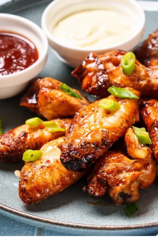 air fryer chicken wings with dipping sauce
