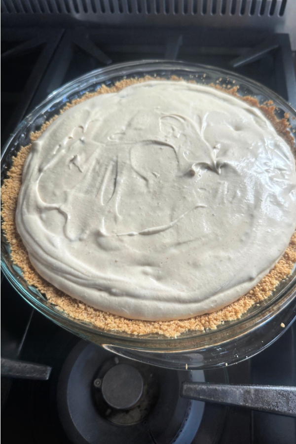 peanut butter cup pie