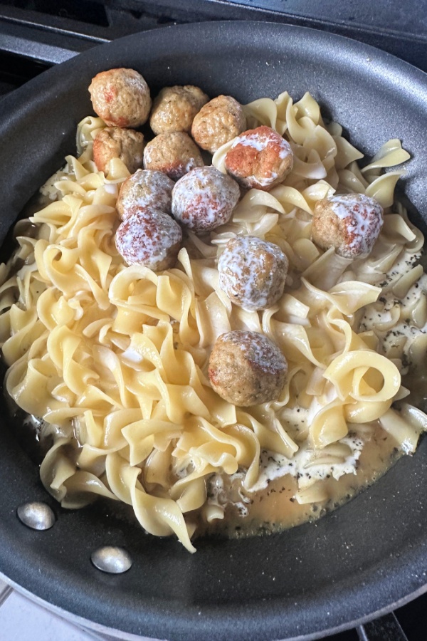 egg noodles with beef